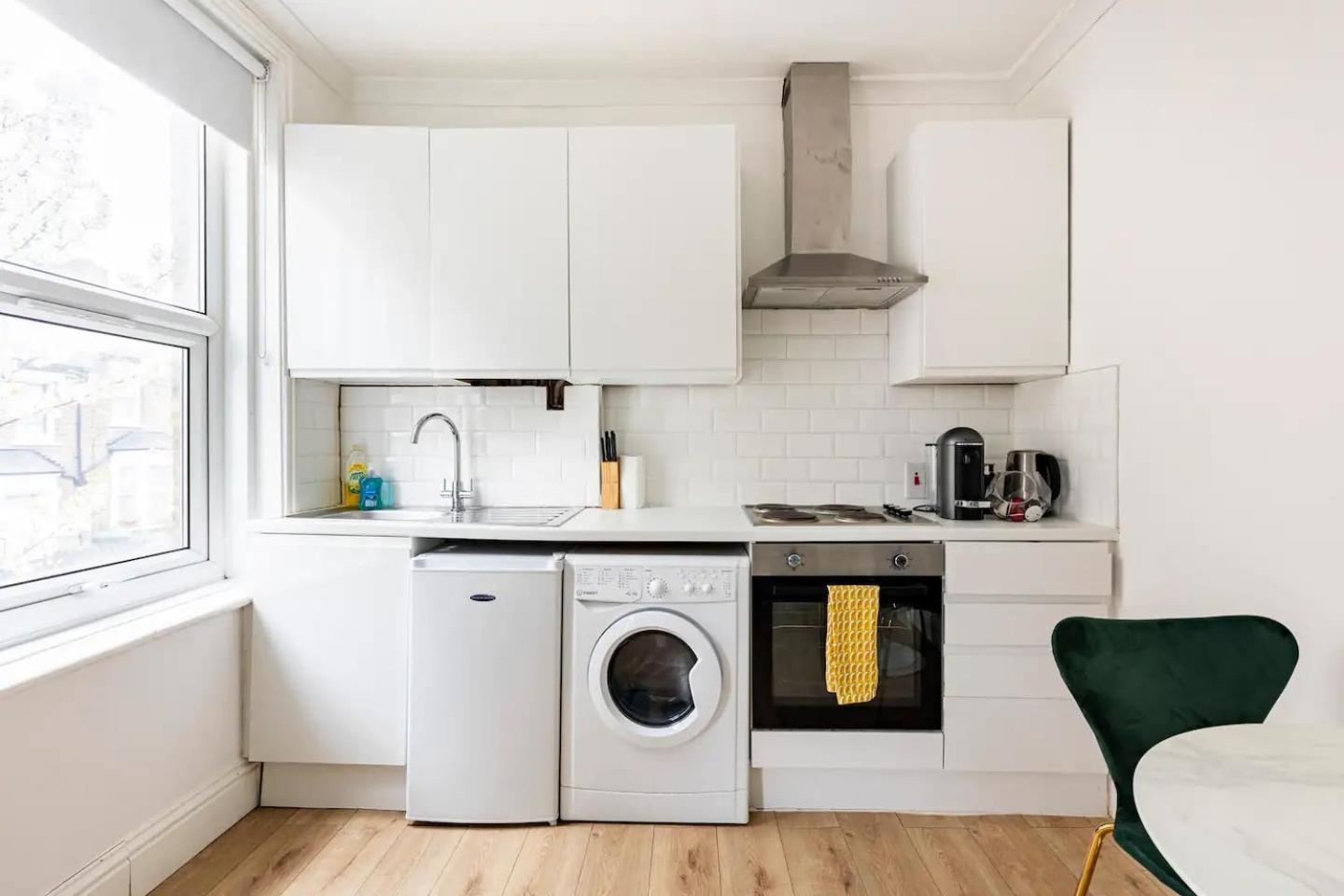 Stylish One Bedroom Apartment In Greater ロンドン エクステリア 写真
